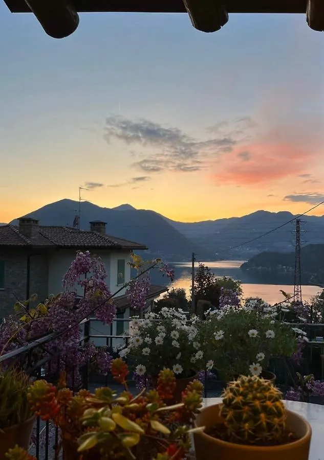 Holiday home Island Sunset House Villa Sulzano Italy